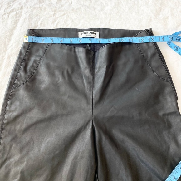 Vero Moda Emma Ray PU Leather Pants - Picture 6 of 15